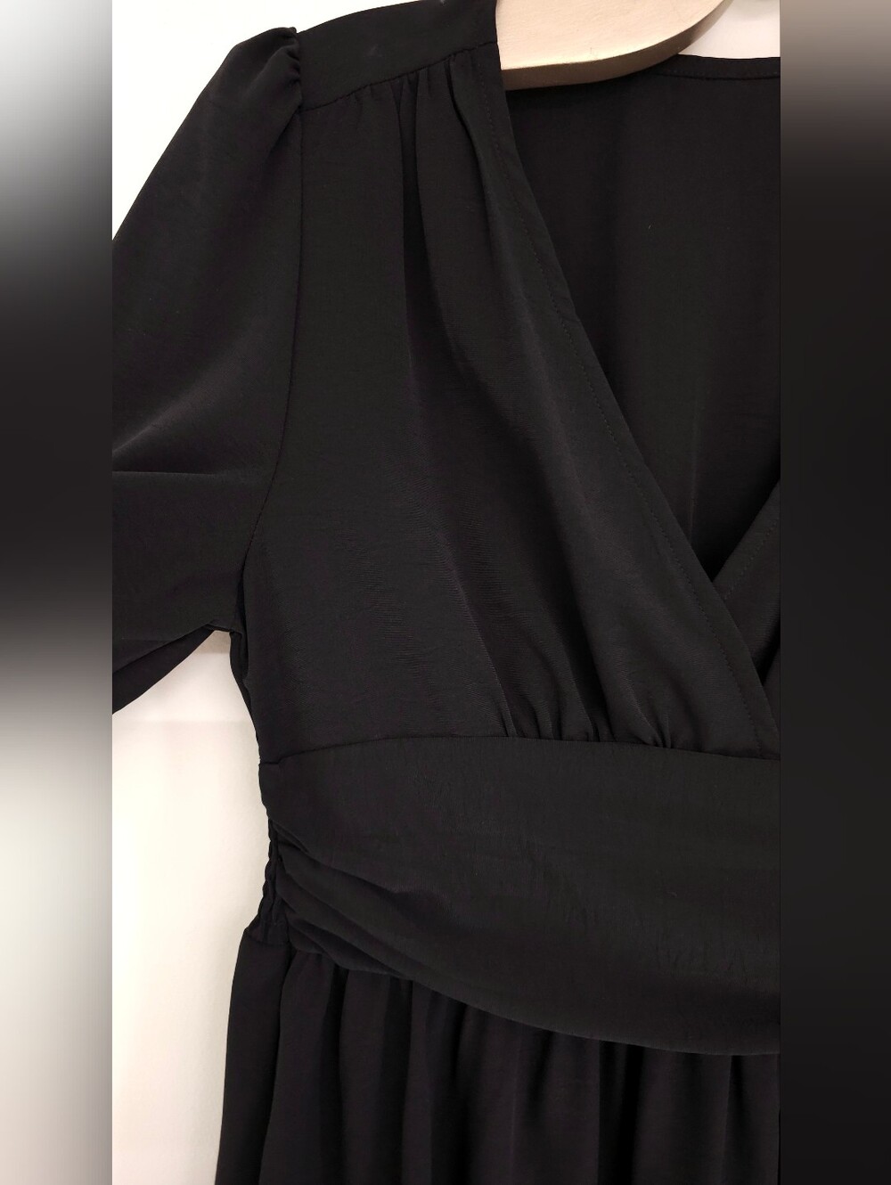 * NEW Chic Ruched Waist Lantern Sleeve Dress Black - Picture 8 of 12